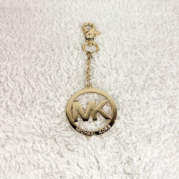 MICHAEL MICHAEL KORS | Gold MK Circle Logo Clip Keychain Charm Accessory - Picture 1 of 2